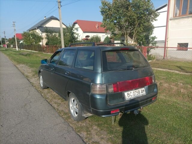 Зеленый ВАЗ 2111, объемом двигателя 1.5 л и пробегом 300 тыс. км за 2000 $, фото 2 на Automoto.ua