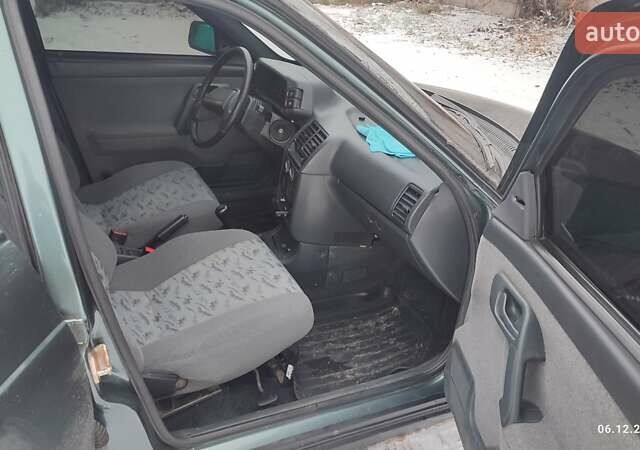 Зеленый ВАЗ 2111, объемом двигателя 1.6 л и пробегом 100 тыс. км за 3500 $, фото 5 на Automoto.ua