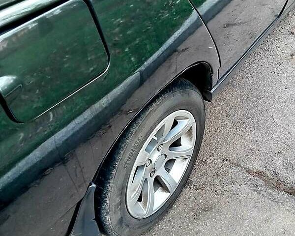 Зеленый ВАЗ 2111, объемом двигателя 1.6 л и пробегом 255 тыс. км за 2300 $, фото 6 на Automoto.ua