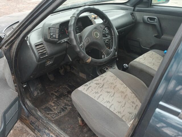 Зеленый ВАЗ 2111, объемом двигателя 1.6 л и пробегом 190 тыс. км за 800 $, фото 4 на Automoto.ua