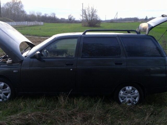 Зеленый ВАЗ 2111, объемом двигателя 1.6 л и пробегом 220 тыс. км за 1650 $, фото 1 на Automoto.ua