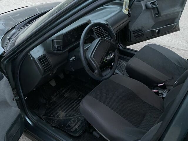 Зеленый ВАЗ 2111, объемом двигателя 1.6 л и пробегом 186 тыс. км за 2200 $, фото 4 на Automoto.ua