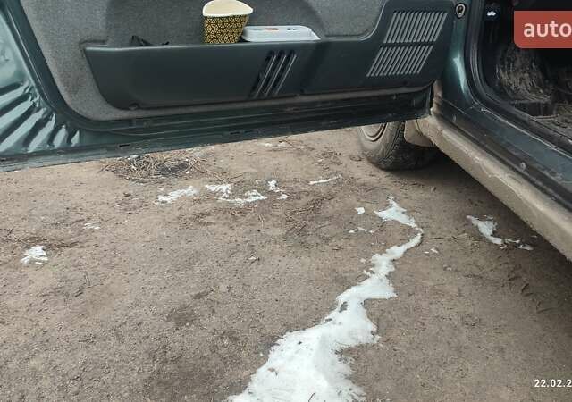 Зеленый ВАЗ 2111, объемом двигателя 1.6 л и пробегом 100 тыс. км за 3500 $, фото 24 на Automoto.ua