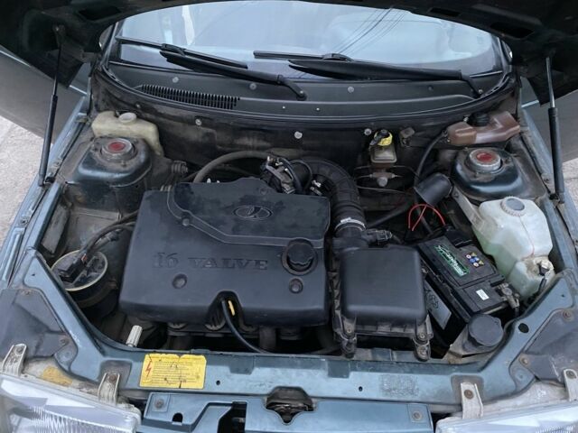 Зеленый ВАЗ 2111, объемом двигателя 1.6 л и пробегом 186 тыс. км за 2200 $, фото 7 на Automoto.ua