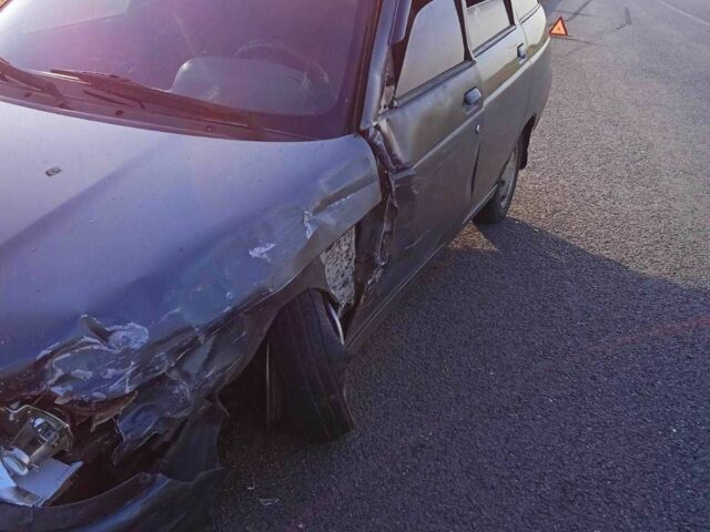 Зелений ВАЗ 2111, об'ємом двигуна 1.6 л та пробігом 226 тис. км за 596 $, фото 1 на Automoto.ua