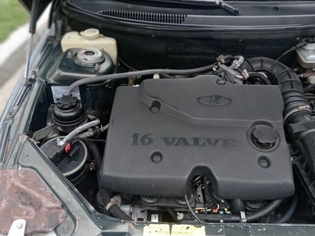 Зелений ВАЗ 2111, об'ємом двигуна 1.6 л та пробігом 255 тис. км за 2300 $, фото 5 на Automoto.ua