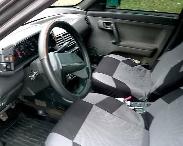 Зеленый ВАЗ 2111, объемом двигателя 1.6 л и пробегом 255 тыс. км за 2300 $, фото 4 на Automoto.ua