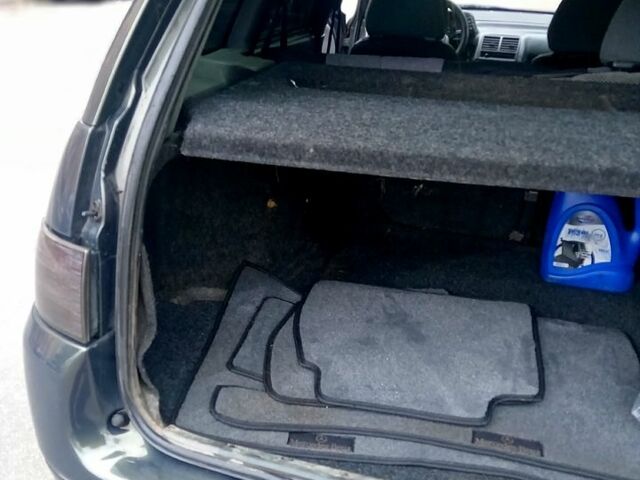 Зеленый ВАЗ 2111, объемом двигателя 1.6 л и пробегом 255 тыс. км за 2300 $, фото 11 на Automoto.ua