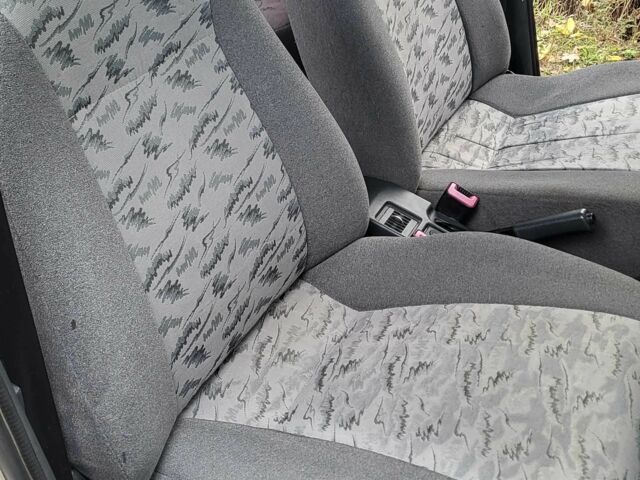 Зеленый ВАЗ 2111, объемом двигателя 1.6 л и пробегом 350 тыс. км за 1200 $, фото 6 на Automoto.ua