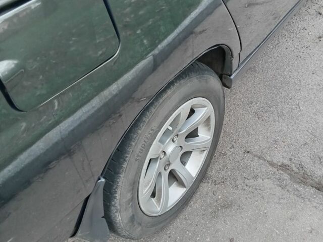 Зелений ВАЗ 2111, об'ємом двигуна 1.6 л та пробігом 255 тис. км за 2300 $, фото 3 на Automoto.ua