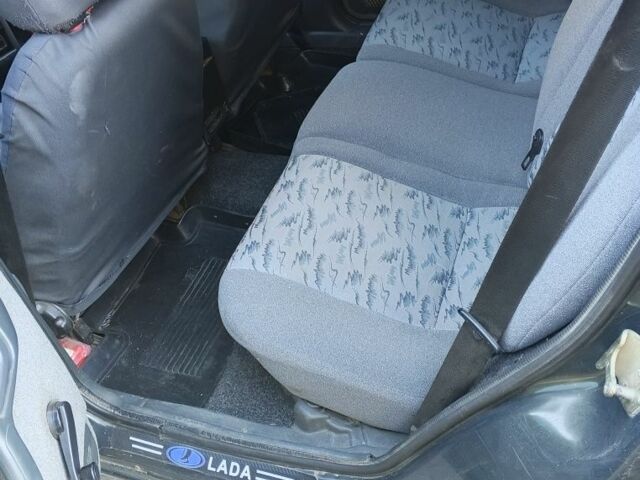 Зелений ВАЗ 2111, об'ємом двигуна 1.6 л та пробігом 164 тис. км за 2500 $, фото 5 на Automoto.ua