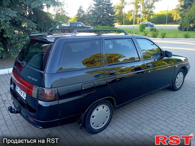 Зеленый ВАЗ 2111, объемом двигателя 1.6 л и пробегом 135 тыс. км за 3200 $, фото 5 на Automoto.ua