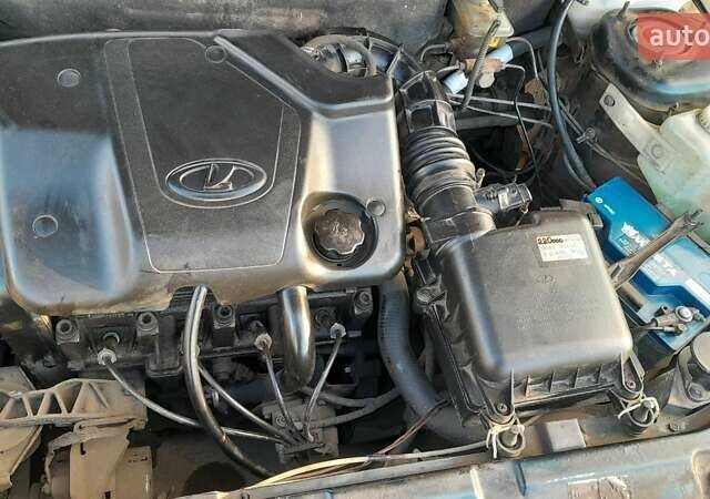 Зеленый ВАЗ 2111, объемом двигателя 1.6 л и пробегом 241 тыс. км за 1500 $, фото 6 на Automoto.ua