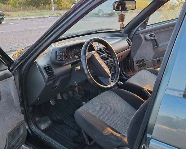 Зеленый ВАЗ 2111, объемом двигателя 1.6 л и пробегом 300 тыс. км за 2100 $, фото 18 на Automoto.ua