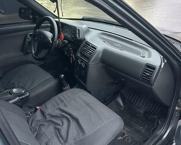 Зеленый ВАЗ 2111, объемом двигателя 1.6 л и пробегом 225 тыс. км за 1750 $, фото 10 на Automoto.ua