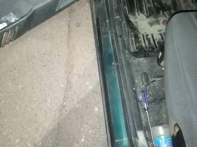 Зелений ВАЗ 2111, об'ємом двигуна 1.6 л та пробігом 389 тис. км за 1500 $, фото 13 на Automoto.ua