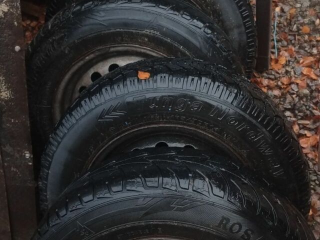 Зеленый ВАЗ 2111, объемом двигателя 1.6 л и пробегом 270 тыс. км за 500 $, фото 6 на Automoto.ua