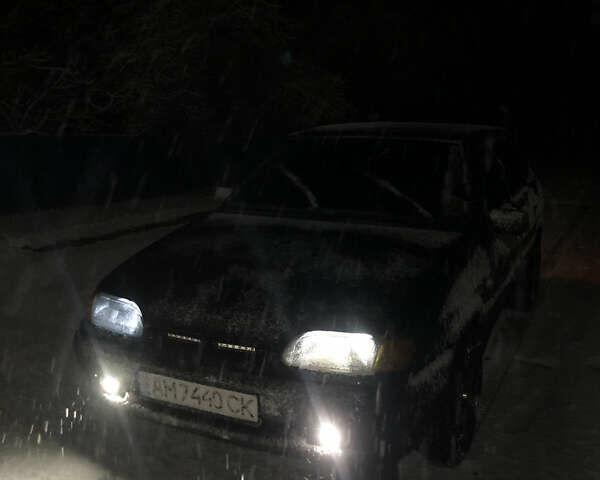 Зелений ВАЗ 2111, об'ємом двигуна 1.6 л та пробігом 254 тис. км за 2200 $, фото 2 на Automoto.ua