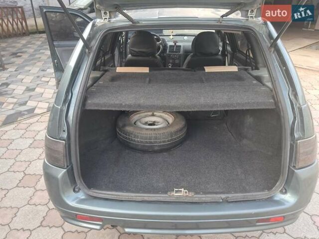 Зеленый ВАЗ 2111, объемом двигателя 1.6 л и пробегом 290 тыс. км за 1650 $, фото 10 на Automoto.ua