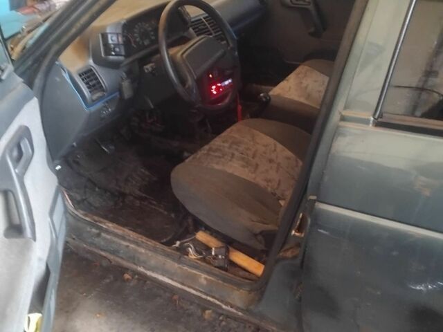 Зеленый ВАЗ 2111, объемом двигателя 1.6 л и пробегом 270 тыс. км за 500 $, фото 5 на Automoto.ua