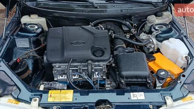 Зеленый ВАЗ 2111, объемом двигателя 1.6 л и пробегом 106 тыс. км за 2500 $, фото 7 на Automoto.ua