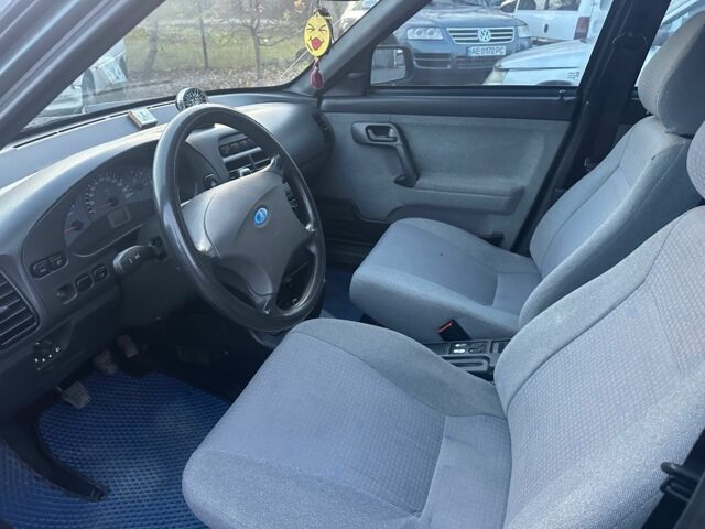 Зеленый ВАЗ 2111, объемом двигателя 1.6 л и пробегом 193 тыс. км за 2650 $, фото 9 на Automoto.ua