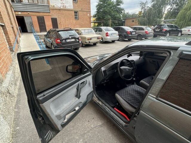 Зелений ВАЗ 2111, об'ємом двигуна 1.6 л та пробігом 165 тис. км за 1700 $, фото 5 на Automoto.ua