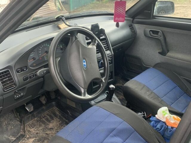 Зелений ВАЗ 2111, об'ємом двигуна 1.6 л та пробігом 2 тис. км за 1800 $, фото 4 на Automoto.ua