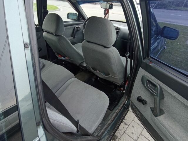 Зеленый ВАЗ 2111, объемом двигателя 1.6 л и пробегом 137 тыс. км за 1550 $, фото 4 на Automoto.ua