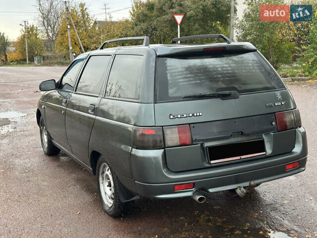 Зелений ВАЗ 2111, об'ємом двигуна 1.6 л та пробігом 197 тис. км за 2099 $, фото 5 на Automoto.ua