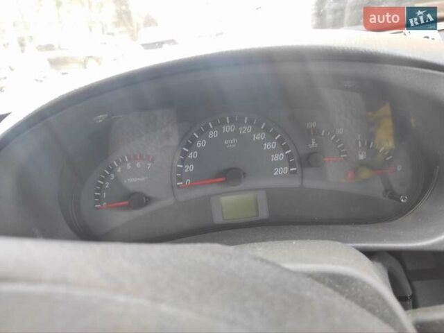 Зеленый ВАЗ 2111, объемом двигателя 1.6 л и пробегом 270 тыс. км за 1600 $, фото 7 на Automoto.ua