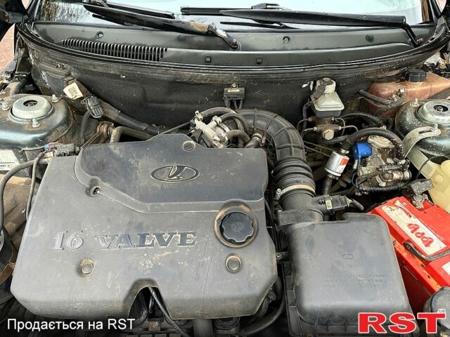 Зеленый ВАЗ 2111, объемом двигателя 1.6 л и пробегом 197 тыс. км за 2099 $, фото 8 на Automoto.ua