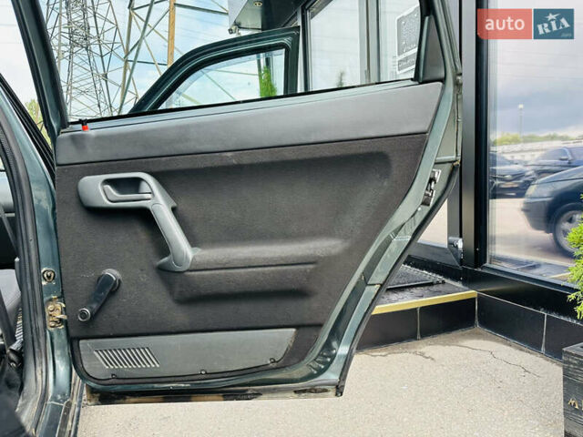 Зеленый ВАЗ 2111, объемом двигателя 1.6 л и пробегом 116 тыс. км за 3999 $, фото 20 на Automoto.ua