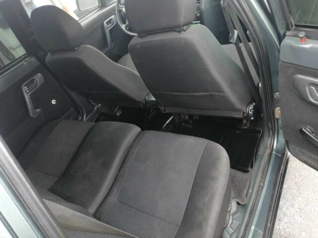 Зеленый ВАЗ 2111, объемом двигателя 1.6 л и пробегом 113 тыс. км за 1850 $, фото 19 на Automoto.ua