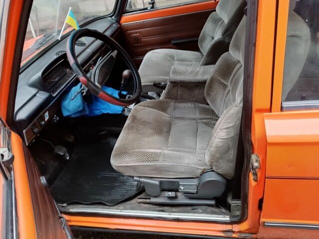 Помаранчевий ВАЗ 2111, об'ємом двигуна 1.3 л та пробігом 60 тис. км за 700 $, фото 6 на Automoto.ua