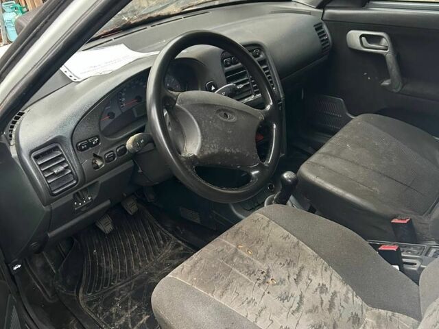 Белый ВАЗ 2112, объемом двигателя 1.6 л и пробегом 300 тыс. км за 1300 $, фото 4 на Automoto.ua