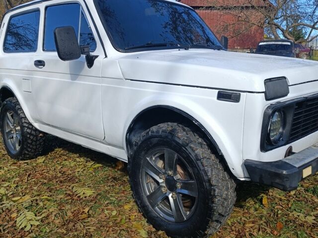 Білий ВАЗ 2112, об'ємом двигуна 1.6 л та пробігом 100 тис. км за 2500 $, фото 6 на Automoto.ua