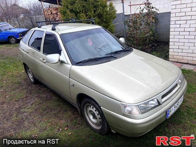 Бежевый ВАЗ 2112, объемом двигателя 1.6 л и пробегом 180 тыс. км за 2000 $, фото 5 на Automoto.ua