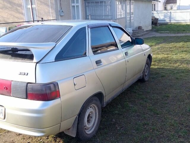 Бежевый ВАЗ 2112, объемом двигателя 1.6 л и пробегом 235 тыс. км за 1700 $, фото 1 на Automoto.ua