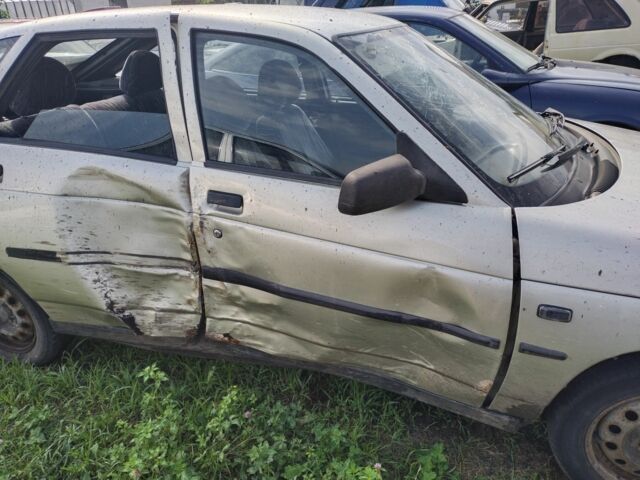 ВАЗ 2112 2006 в Олевске на Automoto.ua Бежевый ВАЗ 2112, объемом двигателя 1.6 л и пробегом 340 тыс. км за 500 $, фото 4 на Automoto.ua