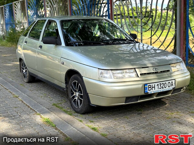 Бежевий ВАЗ 2112, об'ємом двигуна 1.6 л та пробігом 135 тис. км за 2499 $, фото 2 на Automoto.ua