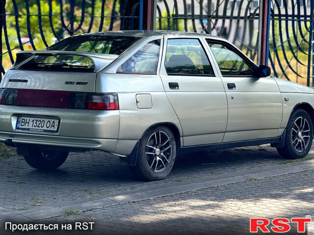 Бежевий ВАЗ 2112, об'ємом двигуна 1.6 л та пробігом 135 тис. км за 2499 $, фото 3 на Automoto.ua