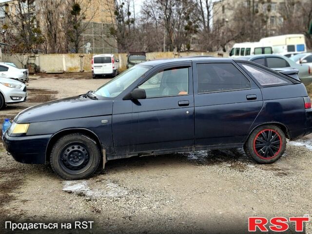 Чорний ВАЗ 2112, об'ємом двигуна 1.5 л та пробігом 227 тис. км за 1000 $, фото 2 на Automoto.ua