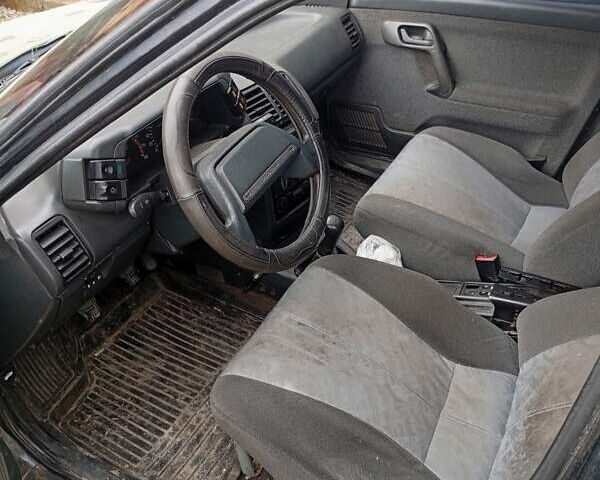 Черный ВАЗ 2112, объемом двигателя 1.6 л и пробегом 190 тыс. км за 1250 $, фото 6 на Automoto.ua