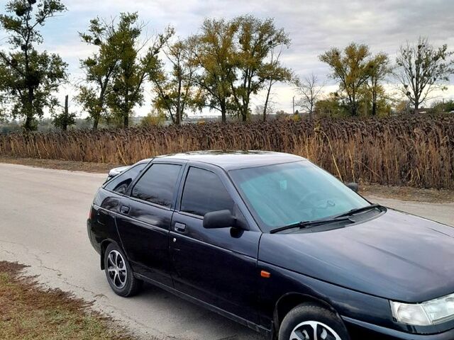 Черный ВАЗ 2112, объемом двигателя 1.6 л и пробегом 255 тыс. км за 1900 $, фото 6 на Automoto.ua