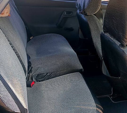 Чорний ВАЗ 2112, об'ємом двигуна 1.6 л та пробігом 121 тис. км за 2500 $, фото 3 на Automoto.ua