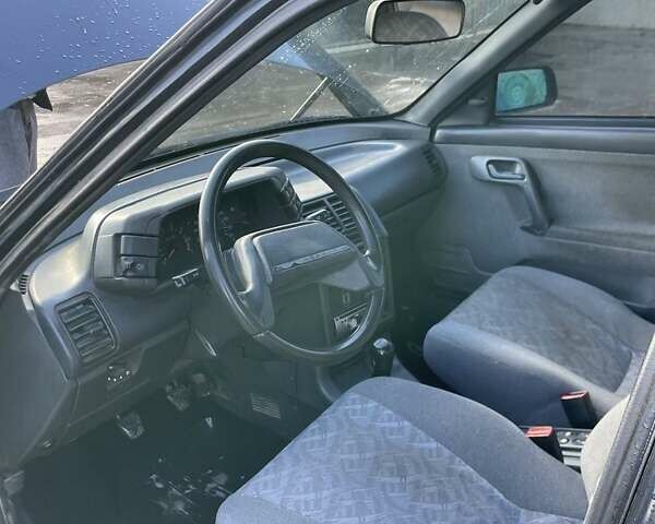 Черный ВАЗ 2112, объемом двигателя 1.6 л и пробегом 245 тыс. км за 1500 $, фото 5 на Automoto.ua