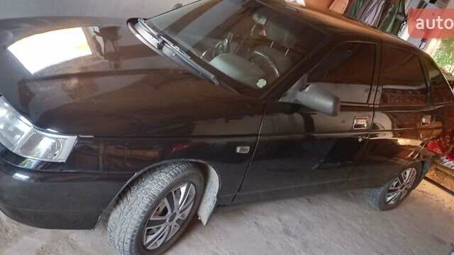 Чорний ВАЗ 2112, об'ємом двигуна 1.6 л та пробігом 180 тис. км за 2200 $, фото 4 на Automoto.ua