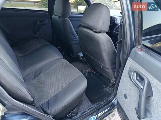 Чорний ВАЗ 2112, об'ємом двигуна 1.6 л та пробігом 180 тис. км за 1850 $, фото 17 на Automoto.ua