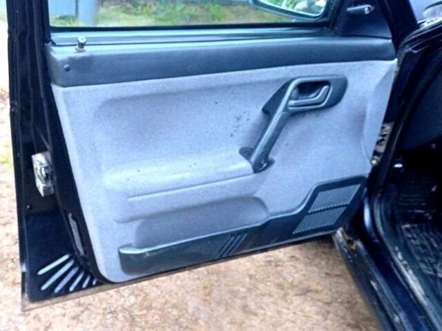 Черный ВАЗ 2112, объемом двигателя 1.6 л и пробегом 189 тыс. км за 2300 $, фото 2 на Automoto.ua